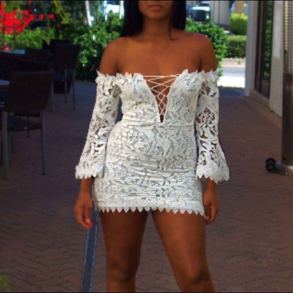 Lace mini dress